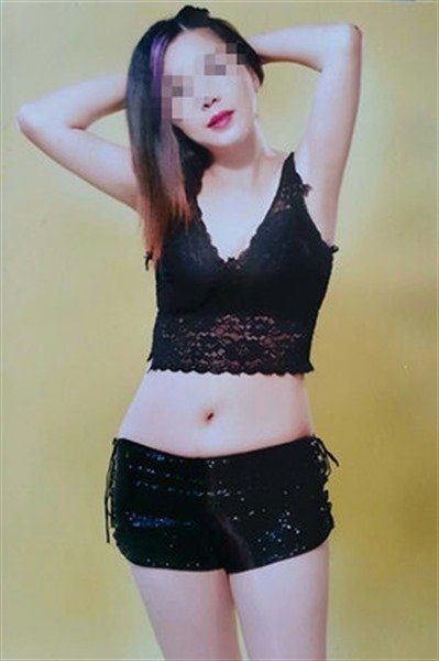 Meet Amazing Sumi 24 H: Top Escort Girl - model preview photo 1 