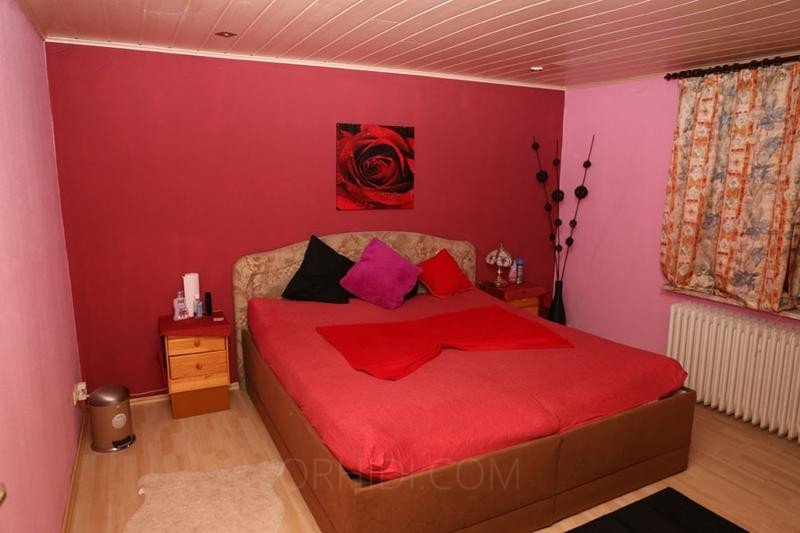 Best Ab sofort wieder schöne Zimmer zu vermieten!! in Munster - place photo 7