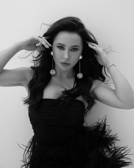 Evey ? - model main photo 1