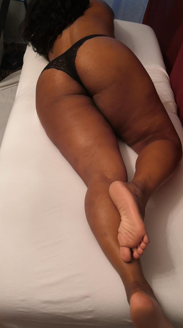 Verifizierte Escort-Nutten in Basel (Basel-Stadt). - model photo Zaertliche Und Dominante Latina Erotische Massage Mit Happy Ending