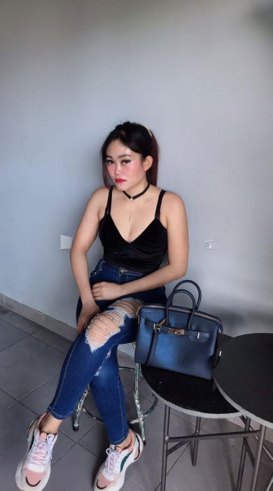 TS Escort in Central Jakarta – Exklusive Begleitung - model photo Gebby