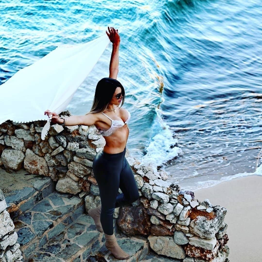 Faszinierende Erotische Massage Escort in Hauptstadt Prag - model photo Dalia Herrera