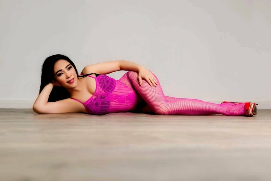 Meet Amazing Lana Top Massage: Top Escort Girl - model preview photo 2 