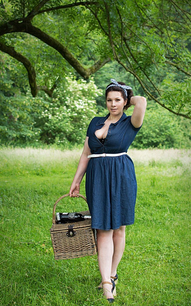 Treffen Sie Amazing Nela Elektra Russland: Top Eskorte Frau - model preview photo 2 