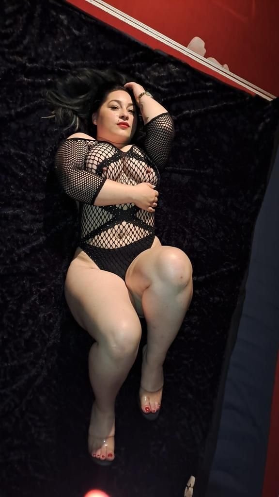 Treffen Sie Amazing Sexylarisa2: Top Eskorte Frau - model preview photo 2 