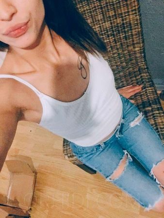 Bad Füssing Sex: Exklusive Escort-Modelle bei ORHIDI.com - model photo Skinny-Valeria
