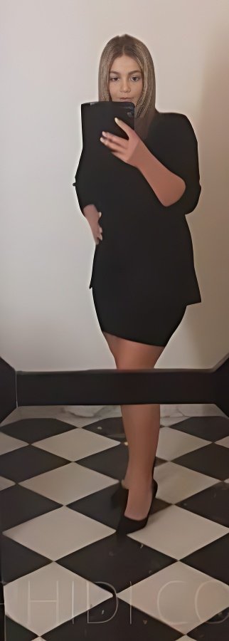 Treffen Sie Amazing Sofia - Geimpft: Top Eskorte Frau - model preview photo 1 