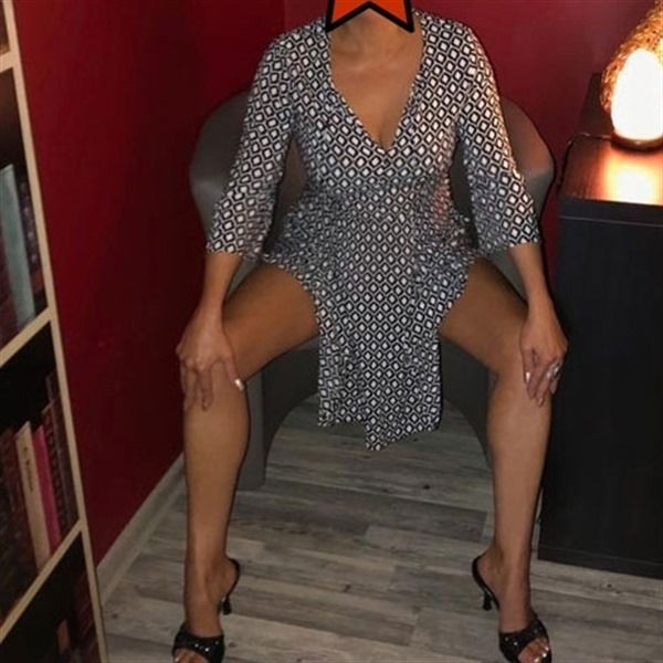 Verifizierte Escort-Nutten in Rheinbach (Nordrhein-Westfalen). - model photo Jaqueline2
