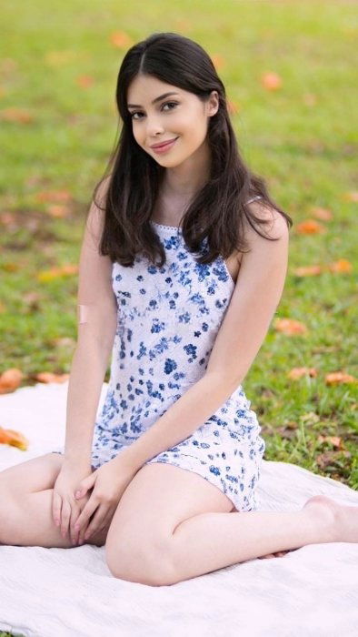 Weiblich Escort  (Huren, Nutten) in Zug, Zug. - model photo Lavander