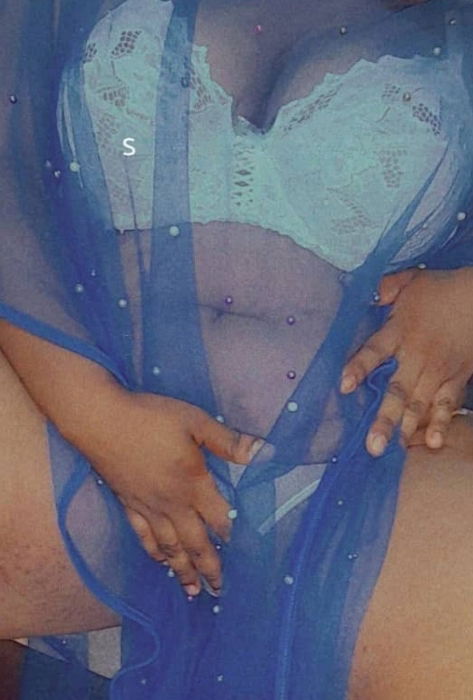 Faszinierende Erotische Massage Escort in Abidjan - model photo Belinda