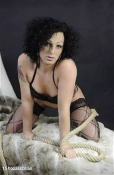Escort-Models Rees finden und buchen auf ORHIDI.com - model photo TS Alexa