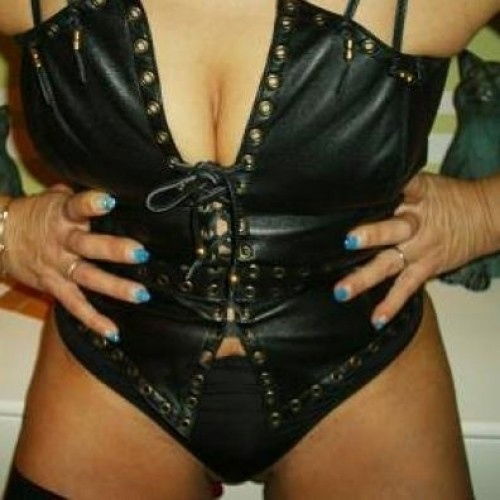 Want To Find Escorts in Gevelsberg, Germany👀? Try Orhidi Right Now!