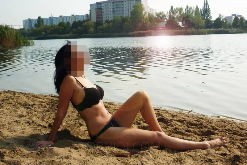 Treffen Sie Amazing Eva aus Magdeburg: Top Eskorte Frau - model preview photo 2 