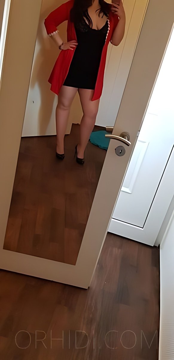 Cum in mouth escort in Portsmouth - model photo Jessy