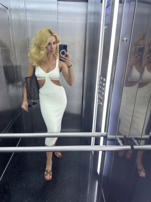 Verifizierte Escort-Huren in Mitte. - model photo Meri