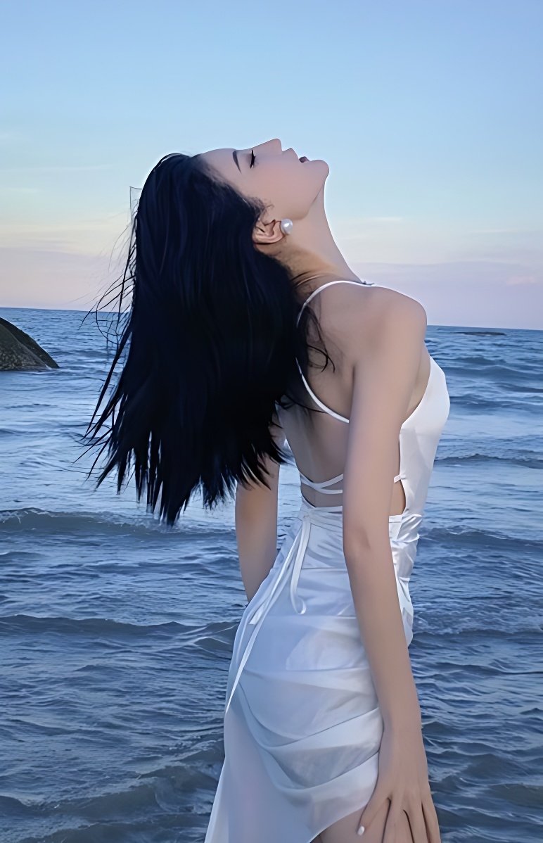 Знакомство с удивительной Neu Lily: Лучшая эскорт девушка - model preview photo 1 