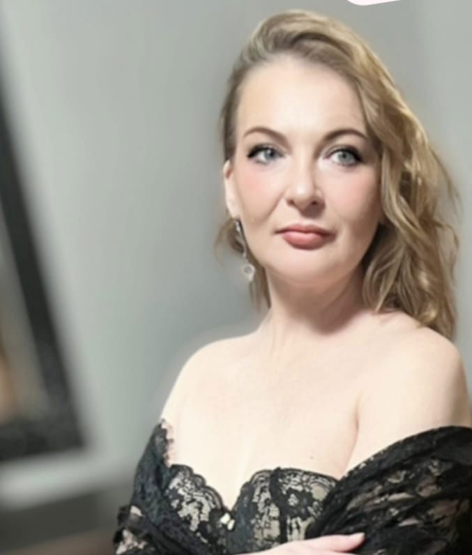 Exclusive Escort Agency - model photo Yana Pure Leidenschaft