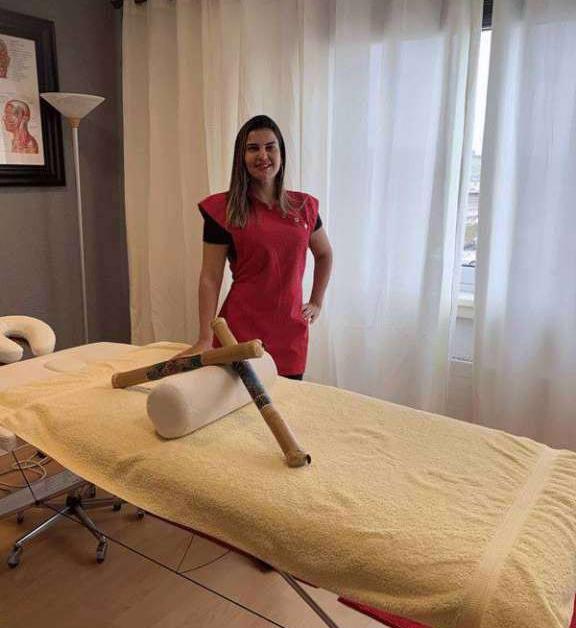 Rimming Escort  (Huren, Nutten) in Windisch, Aargau. - model photo Alina Masseuse Prof A Cote De Morges