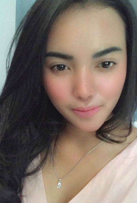 Verifizierte Escort-Nutten in Bandung (Jawa Barat). - model photo Manda