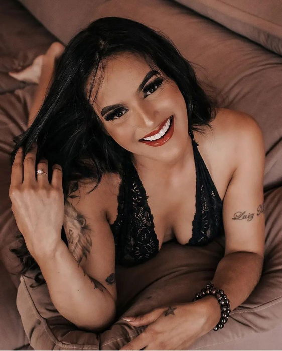 Verifizierte Escort-Nutten in Reinach (Basel-Landschaft). - model photo Marleny