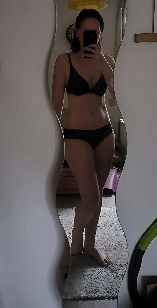 Meet Amazing Sweet Sophia X: Top Escort Girl - model preview photo 0 
