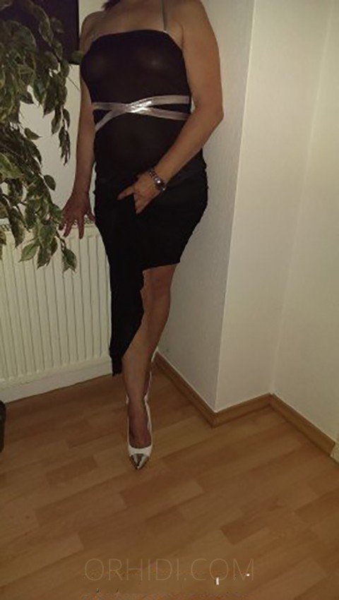 Treffen Sie Amazing Babsi (39): Top Eskorte Frau - model preview photo 1 
