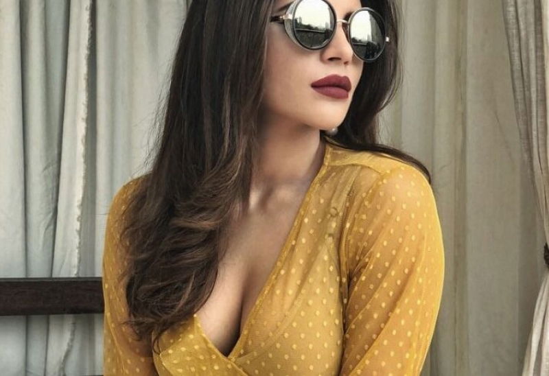 Einrichtungen IN Ahmedabad - place Natasha Khan Escorts