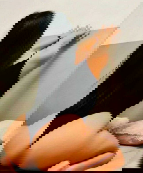 Verifizierte Escort-Nutten in Saalfeld/Saale (Thüringen). - model photo Yasmina
