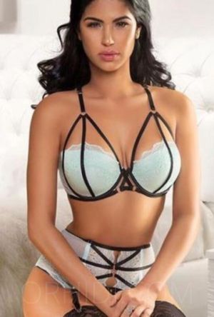 Valeriya Asian - Escort Munich