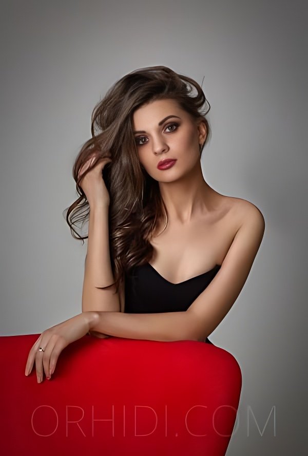 Meet Amazing Milada: Top Escort Girl - model preview photo 1 
