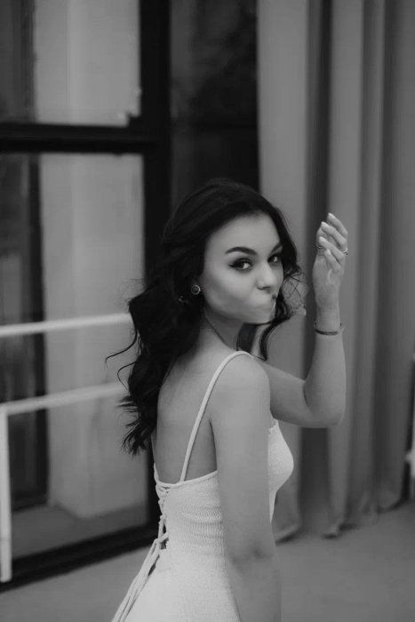 Beste Petite Escort in Lampung in Ihrer N?he - model photo Arina