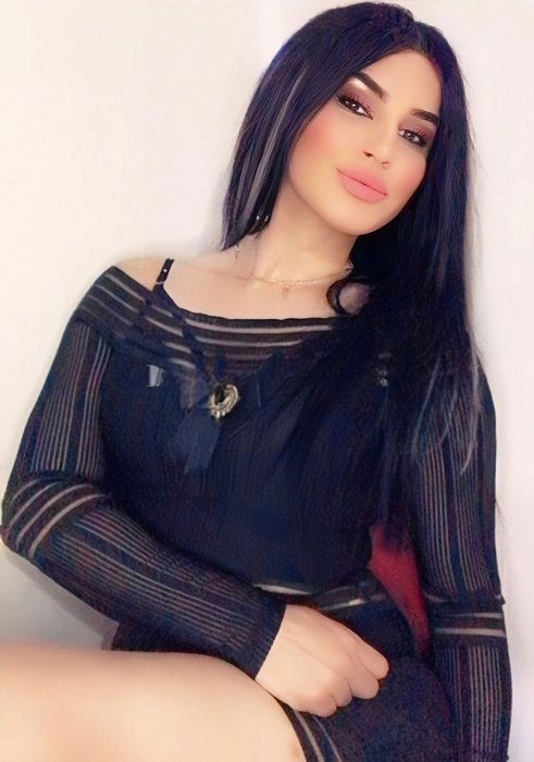 Mira Queen ? - model main photo 1