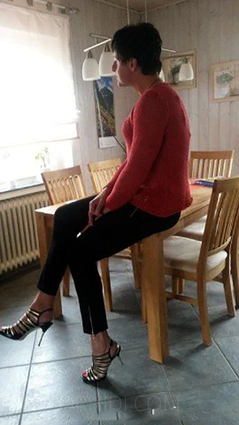 Meet Amazing Transe Petra Brigitte: Top Escort Girl - model preview photo 2 