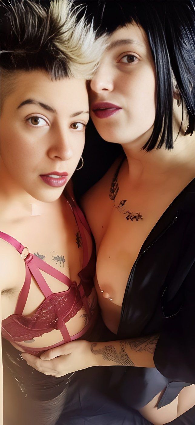 Lesbian escort in Basildon - model photo Lucy & Cindy "duo with girl"