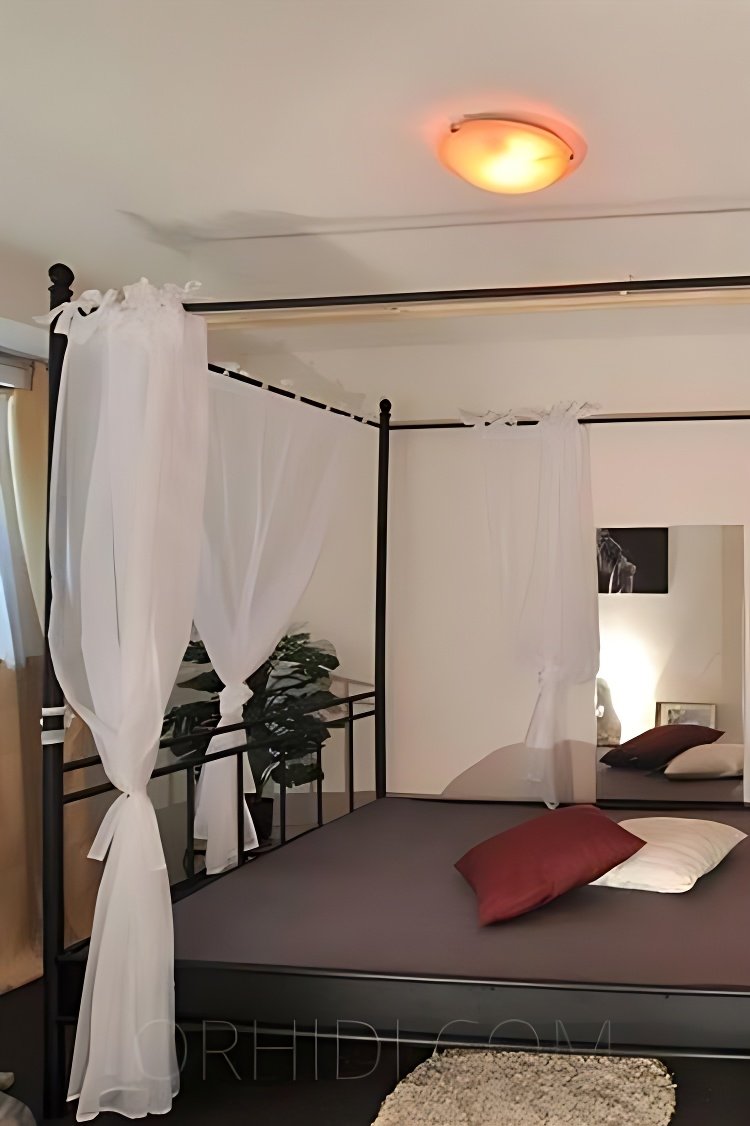 Bünde Best Massage Salons - place PARTYTREFF MAXIS-SWING